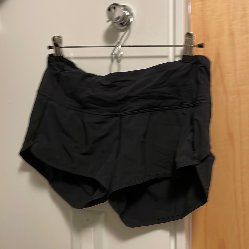 Lululemon short